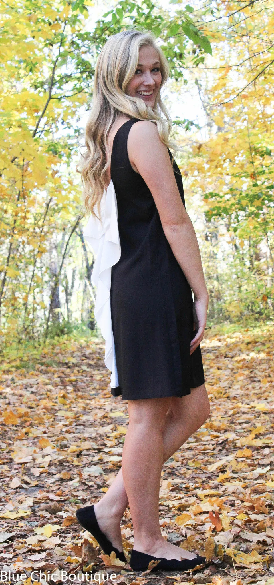 Black and White Bow Back Tunic Dress