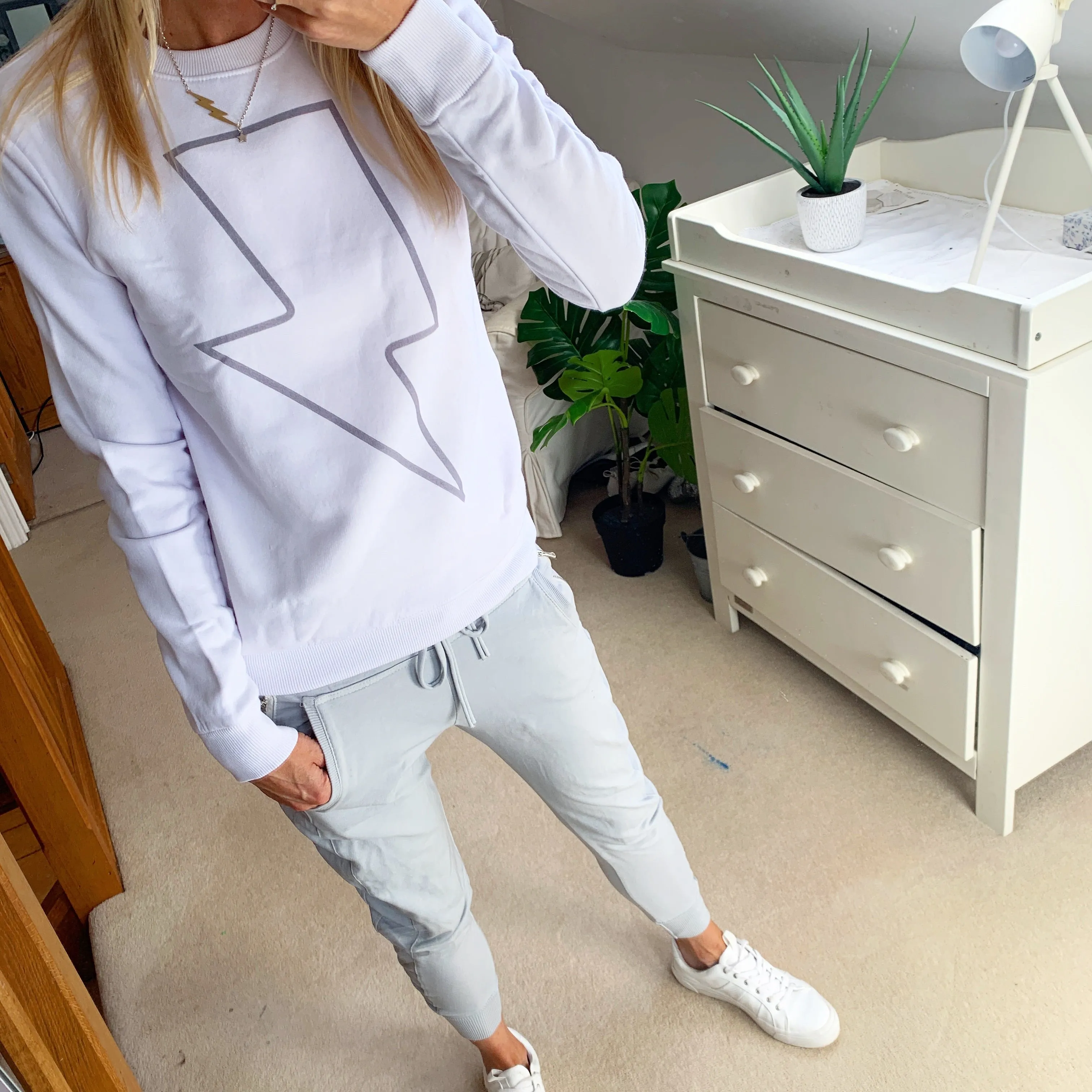 Large grey lightning strike on white sweatshirt *PRE-ORDER*